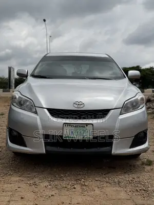 Toyota Matrix 2010 White