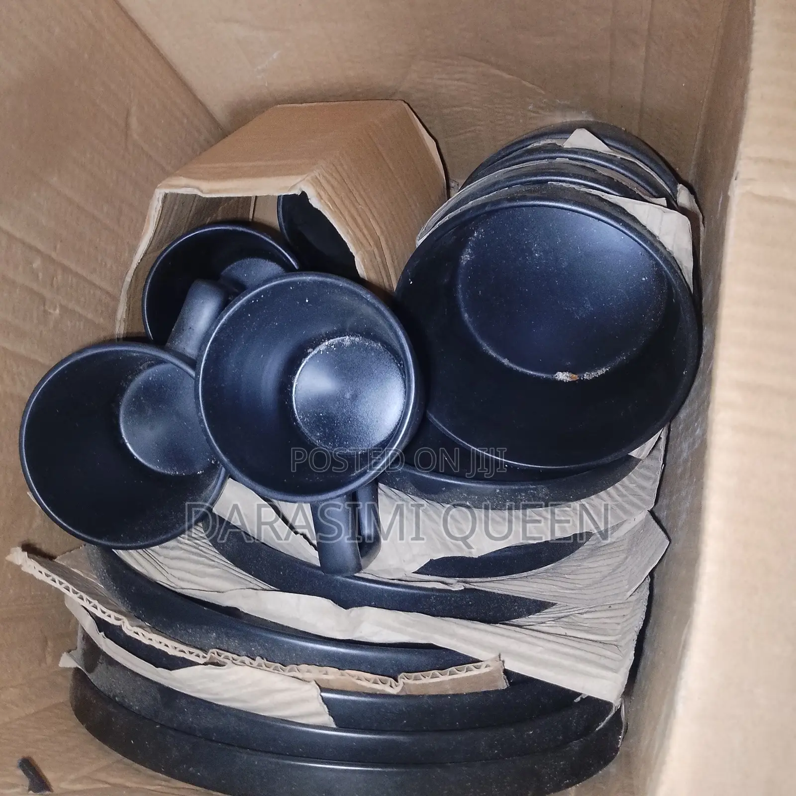 16PCS Matte Black Ceramic Dinner Set - Service for 4