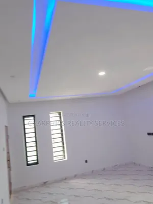 2bdrm Duplex in Erunwe for rent