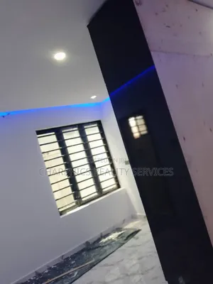 2bdrm Duplex in Erunwe for rent