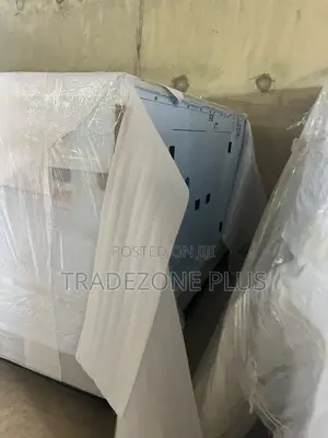 200KVA Perkins Diesel Generator Set – Soundproof Heavy Duty Unit