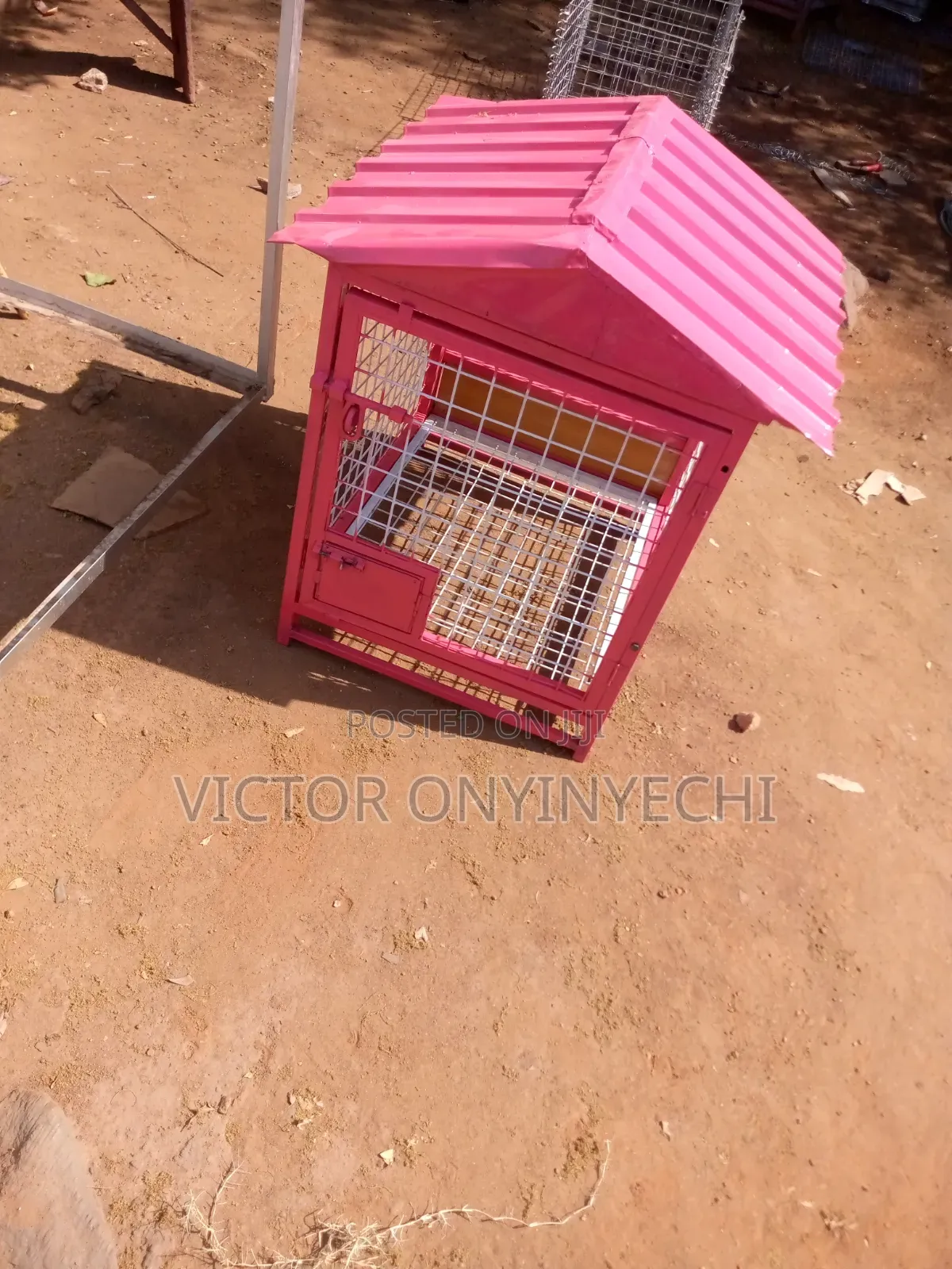 Victor Ike Pet Cages