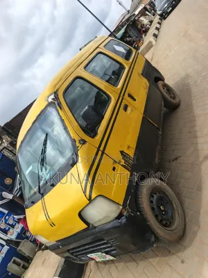 Suzuki Every 2005 Red