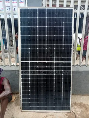 600watts Jinko Solar Panels