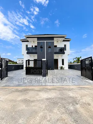 4bdrm Duplex in Ikota for sale