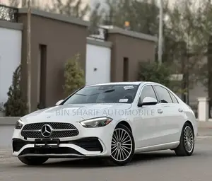 Mercedes-Benz C300 2022 White