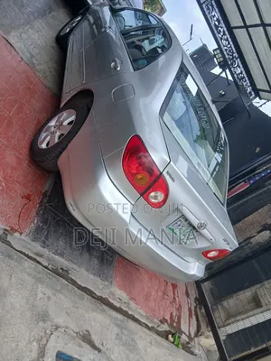 Toyota Corolla 2003 Silver