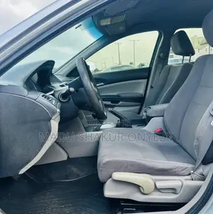 Honda Accord Sedan EX Automatic 2010 Silver