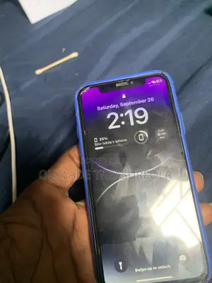 Apple iPhone X 64 GB White