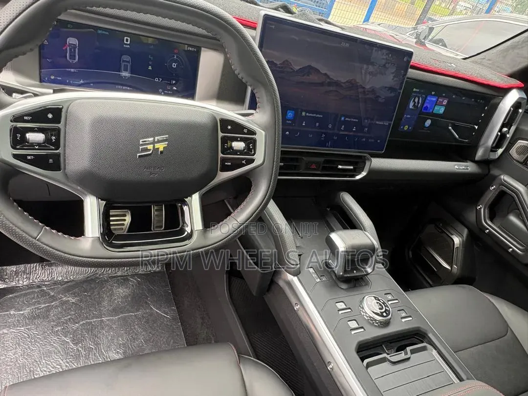 Jetour T2 i-DM 2025 Gray