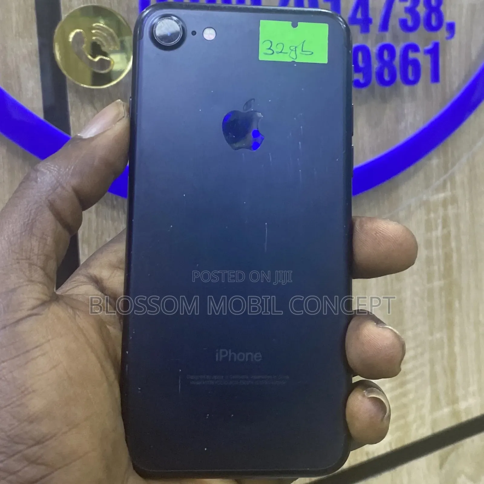 Apple iPhone 7 32 GB Black