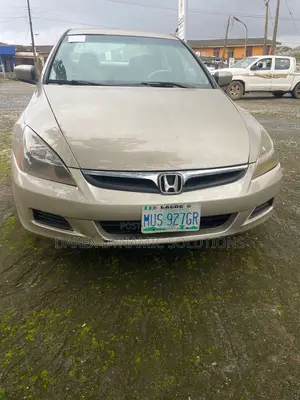 Honda Accord 2.4 2007 Gold