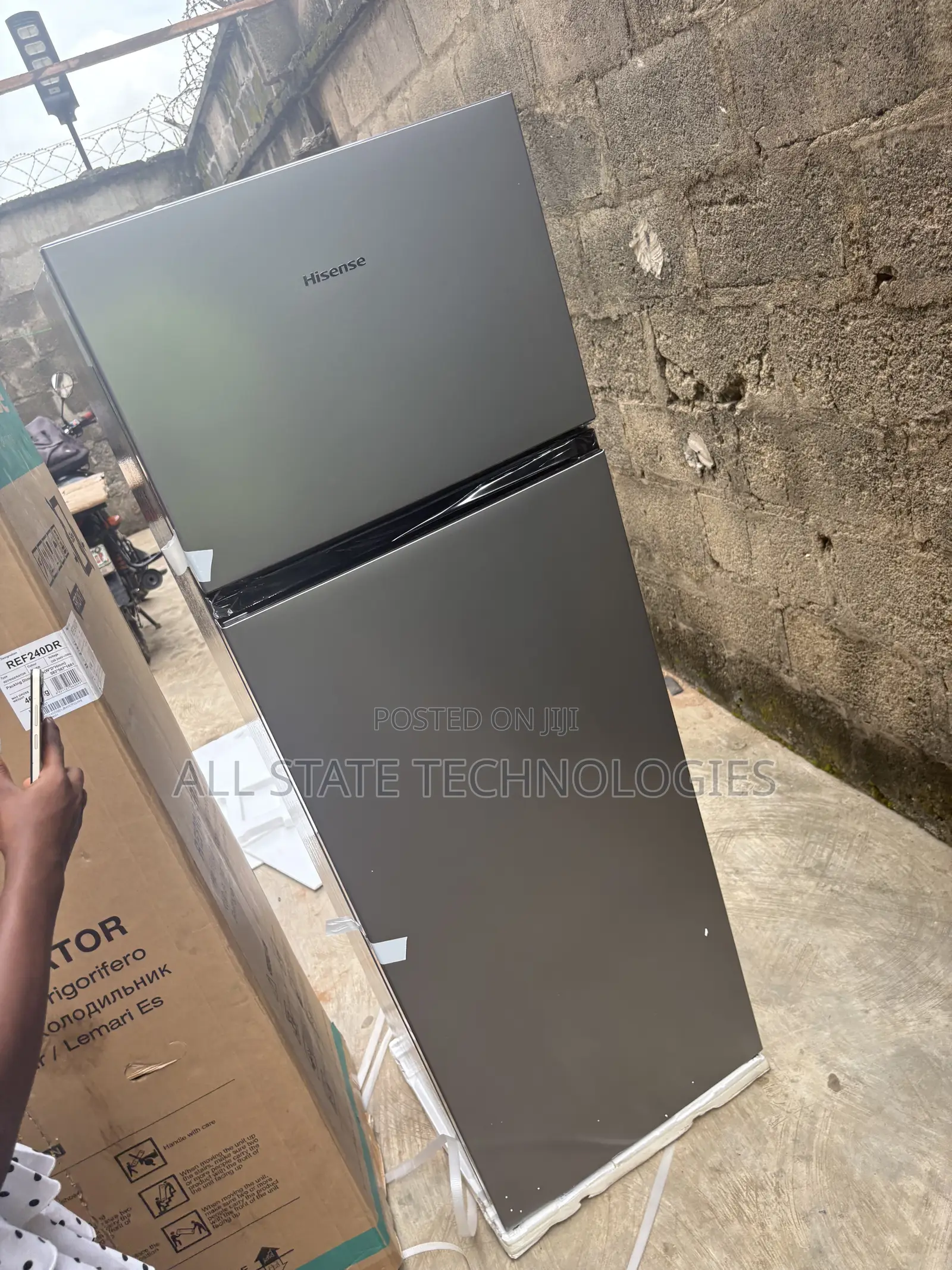 HISENSE REF240DR Kitchen Storage Refrigerator