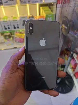 Apple iPhone XS Max 64 GB Black