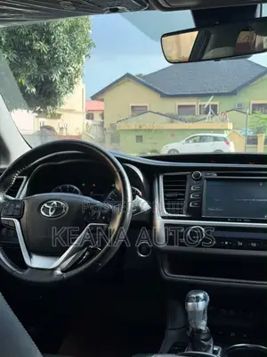 Toyota Highlander 2018 Gray
