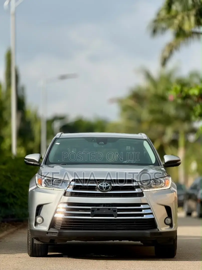 Toyota Highlander 2018 Gray