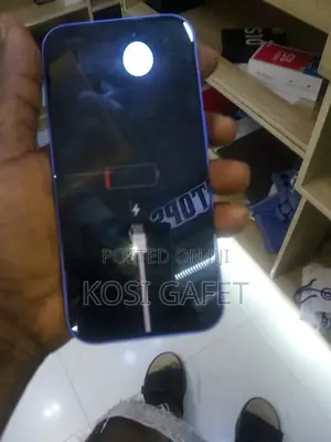 Apple iPhone 16 256 GB Blue