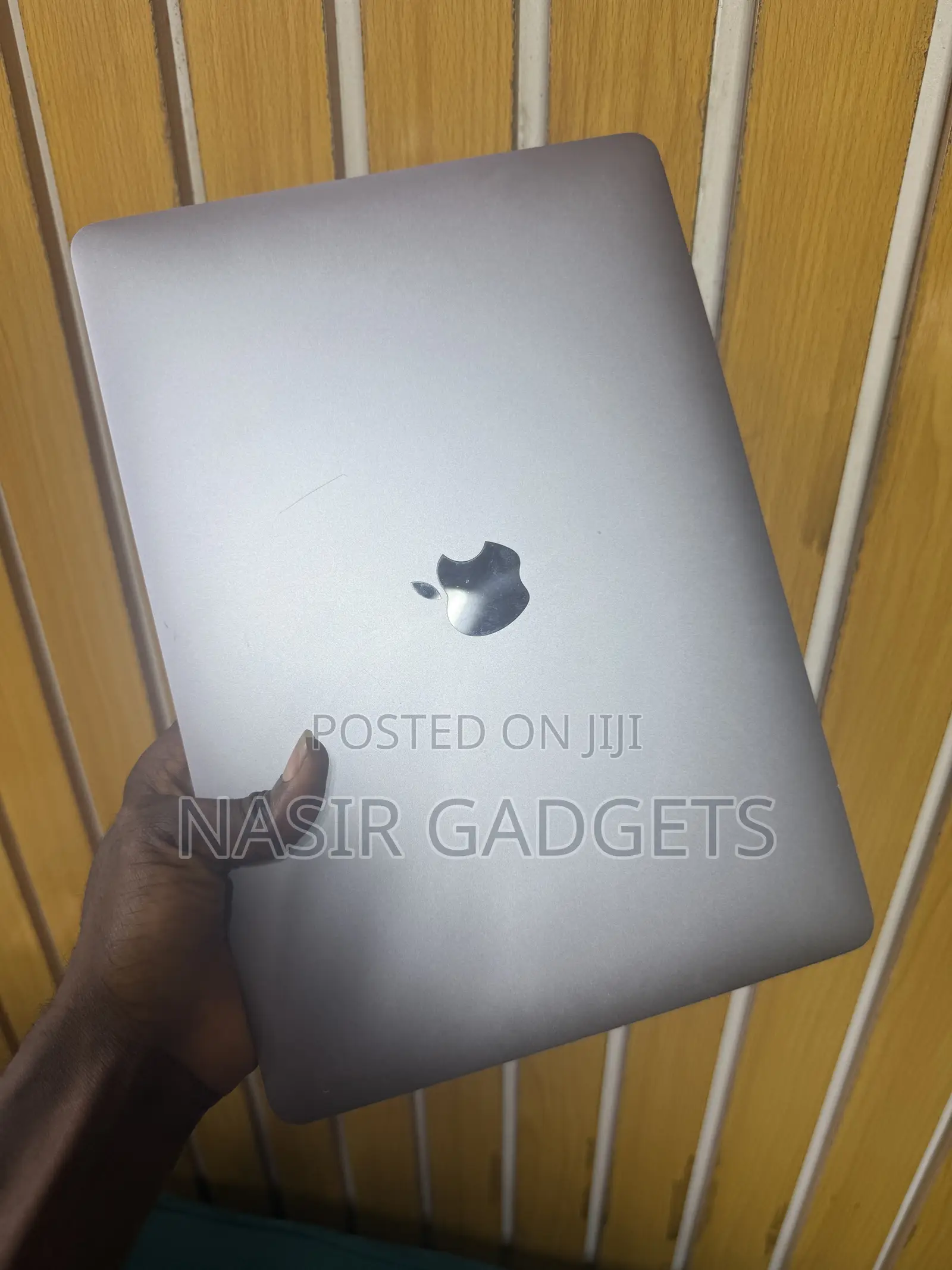 Laptop Apple MacBook Pro 2020 16GB Intel Core i5 SSD 512GB