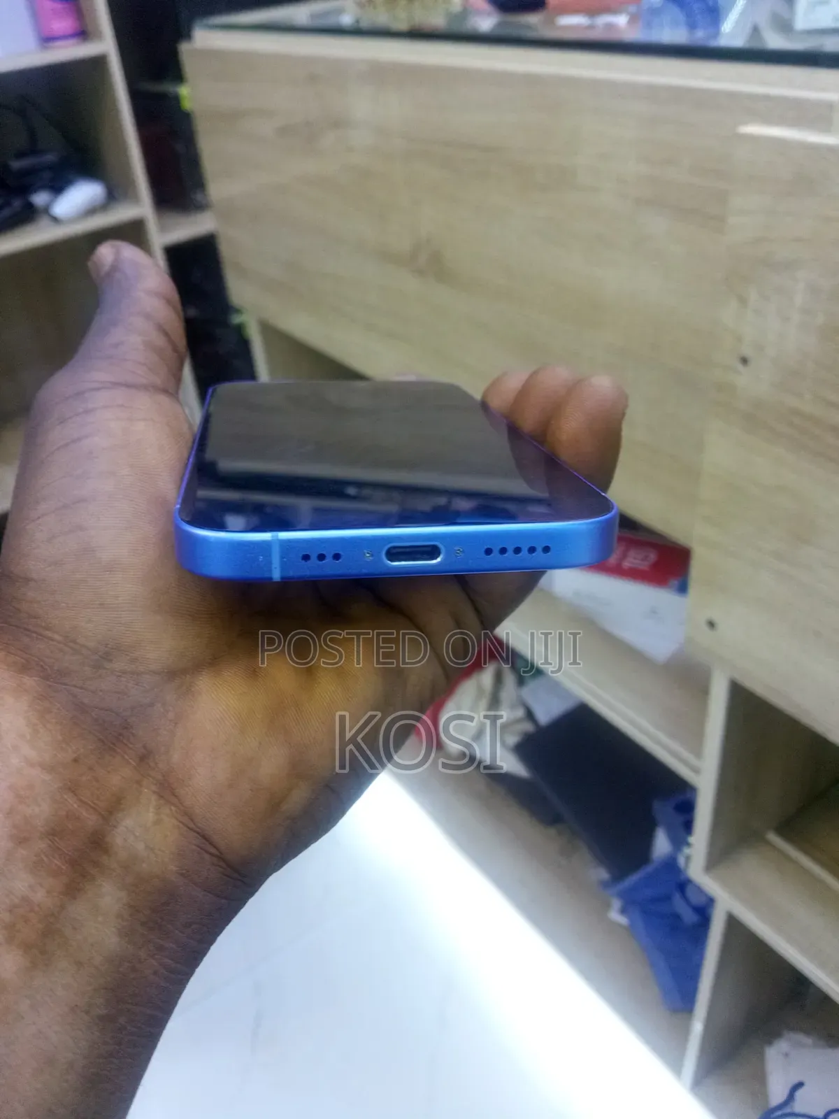 Apple iPhone 16 256 GB Blue