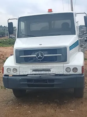 1418 Water Tanker Truck