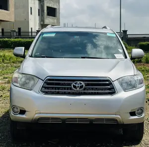 Toyota Highlander Limited 2010 Silver