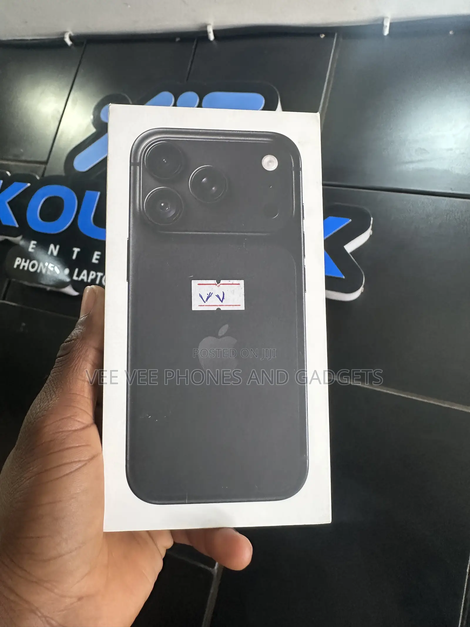 New Apple iPhone 18 Pro Max 256 GB Black