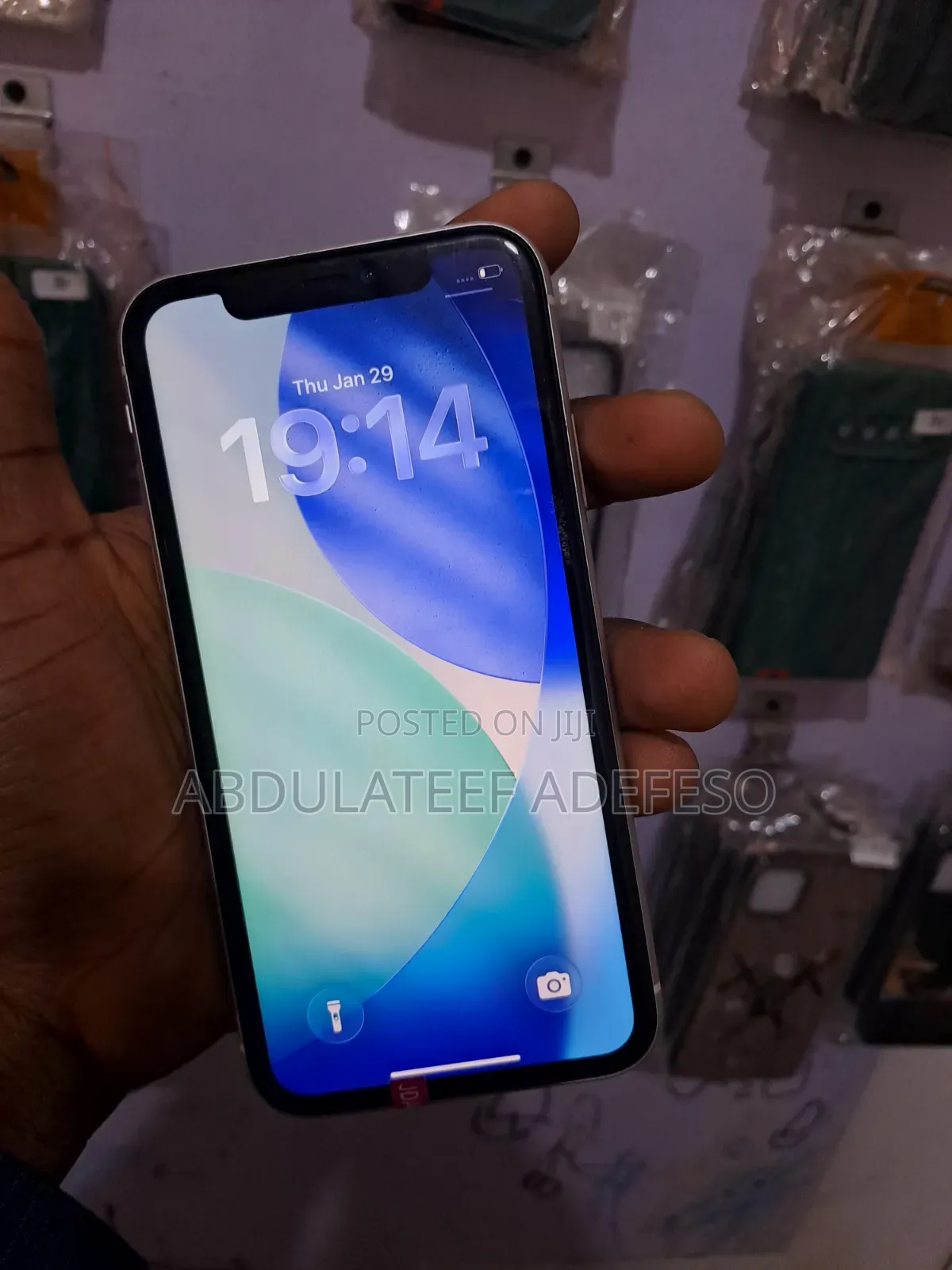 New Apple iPhone 11 64 GB White