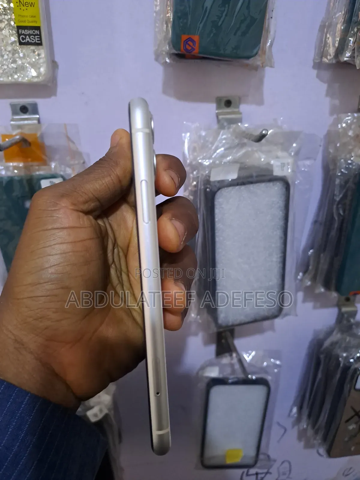New Apple iPhone 11 64 GB White