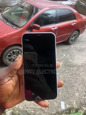 Apple iPhone XR 256 GB White