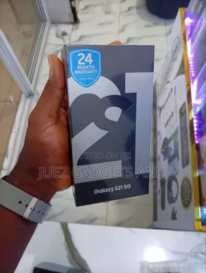 New Samsung Galaxy S21 5G 256 GB Black