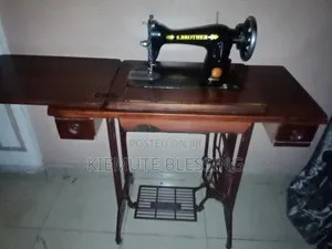 Manual Sewing Machine