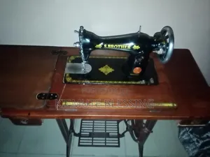 Manual Sewing Machine