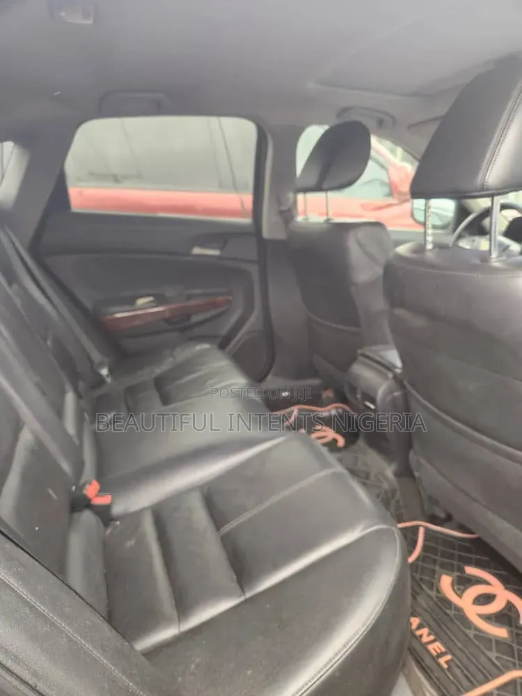 Honda Crosstour 3.5 AWD 2011 Silver