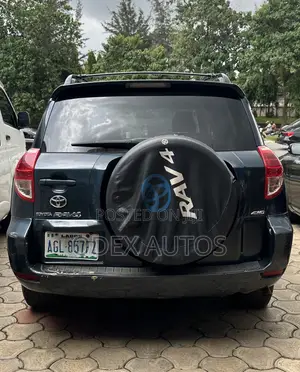 Toyota RAV4 V6 2009 Black