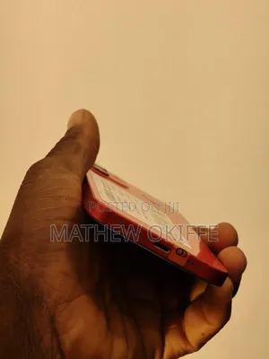Apple iPhone 12 64 GB Red