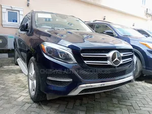 Mercedes-Benz GLE-Class 2018 Blue