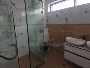 5 Bedroom Fully Detached Duplex With BQ Plus 2 Other Room Space