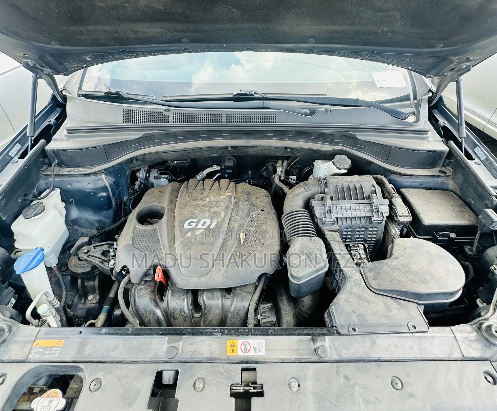 Hyundai Santa Fe SE 2012 Blue