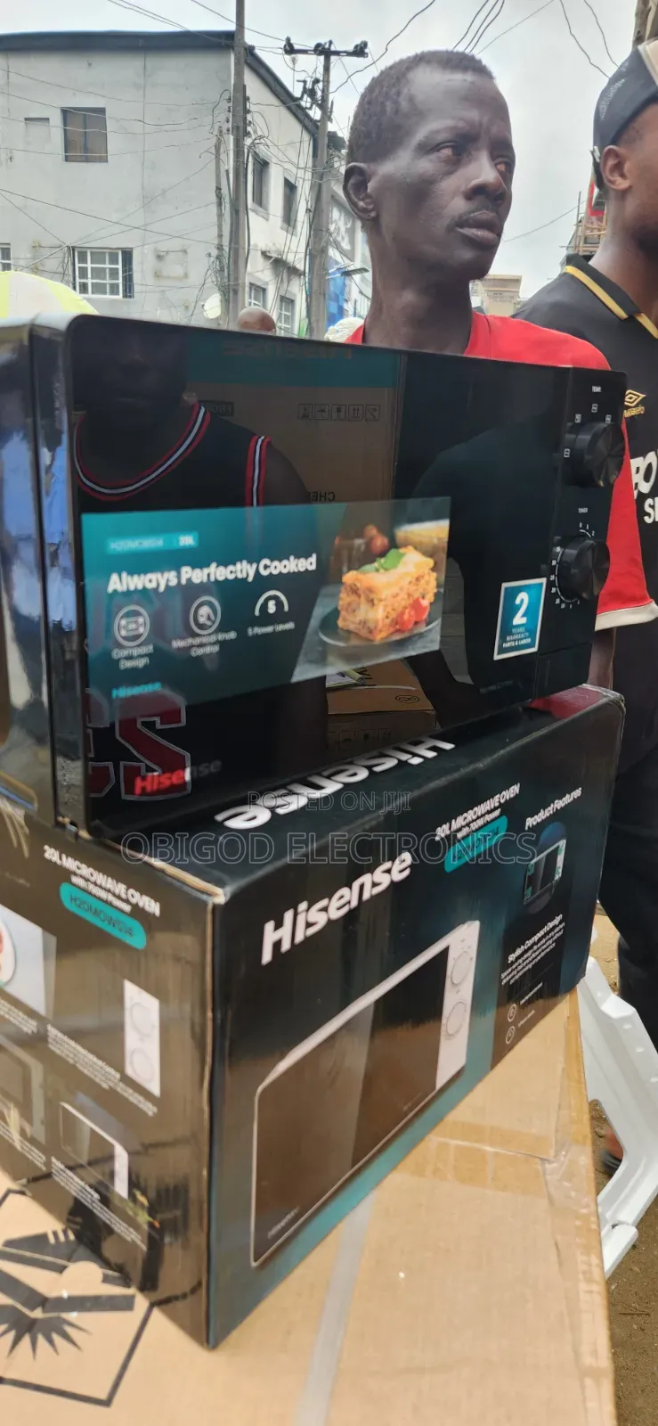 HISENSE 20 Liter Black Microwave