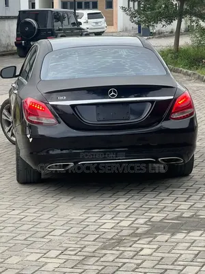 Mercedes-Benz C300 2015 Black