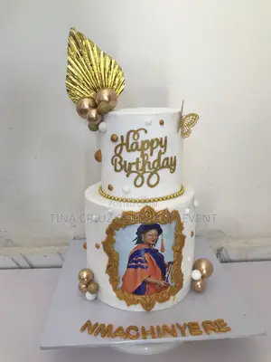 Cakes in Awka