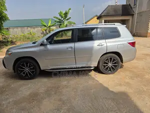 Toyota Highlander 2009 Silver