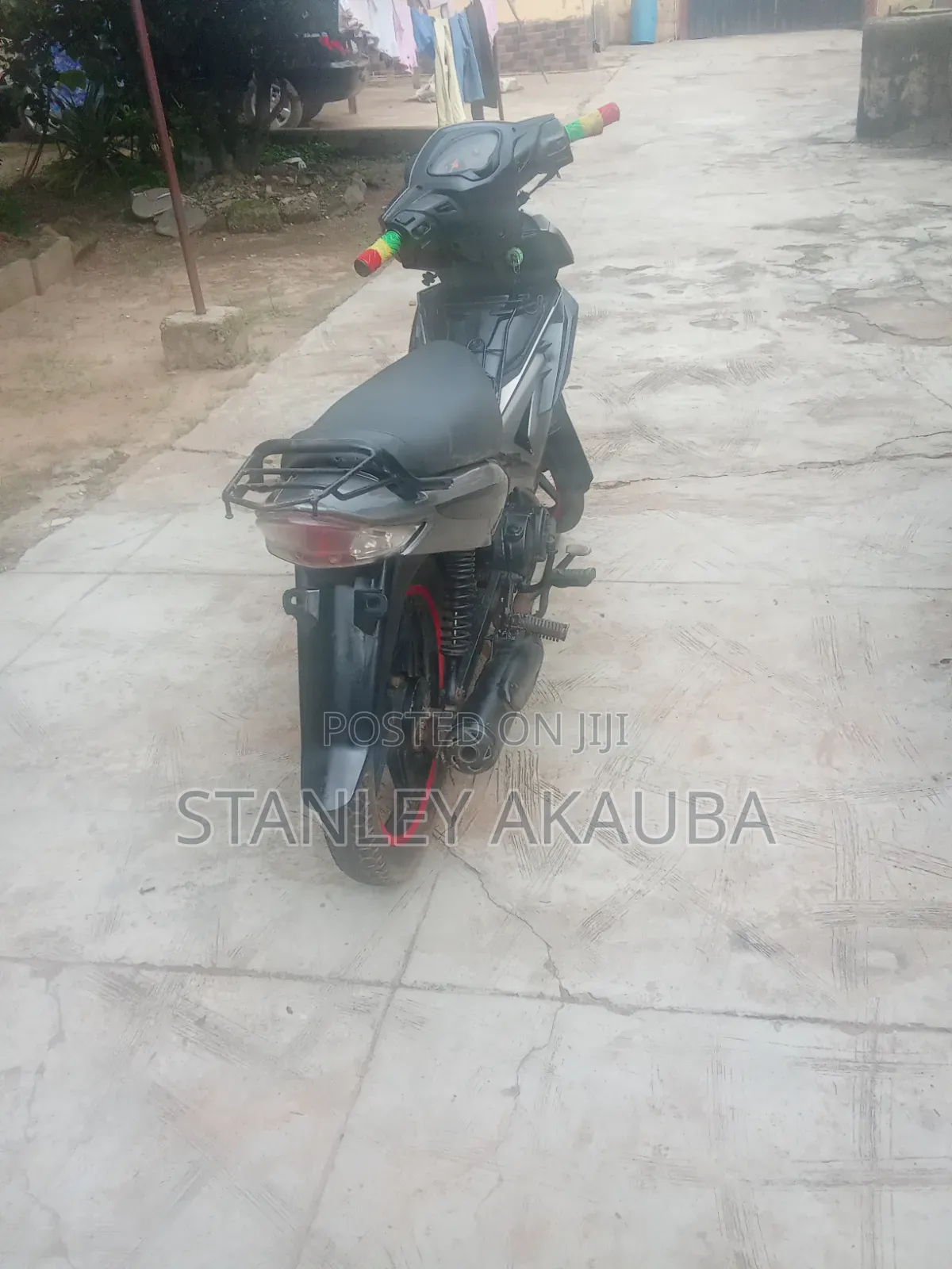 TVS Neo NX 2024 Gray