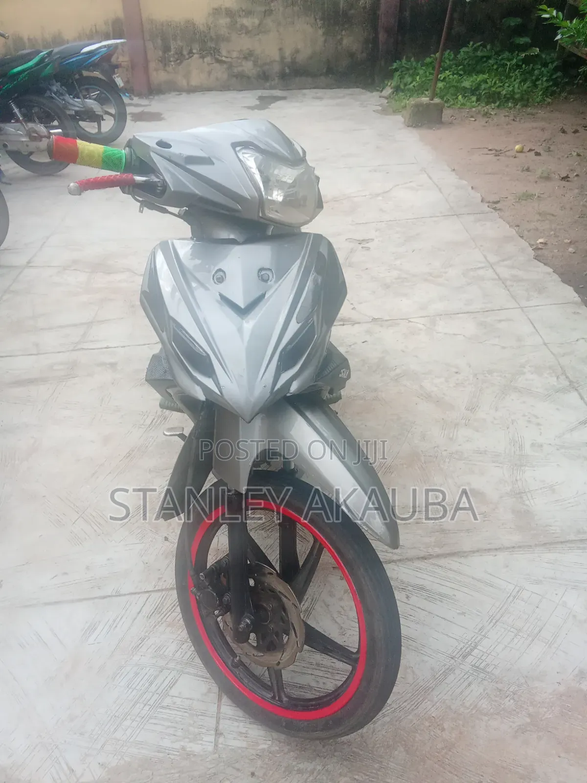 TVS Neo NX 2024 Gray