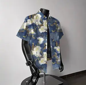 Luxury Men's Short-Sleeve Button-Down Shirt / Vintage Shirt