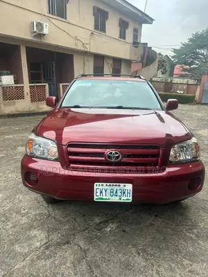 Toyota Highlander 2005 Burgundy
