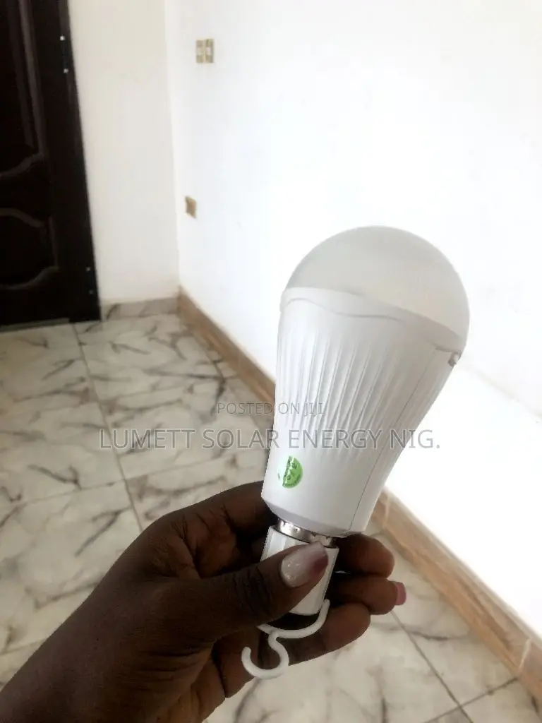 DP 9W LED Rechargeable Backup Bulb