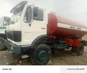 12,000 Litres Water Tanker Truck With Auxiliary