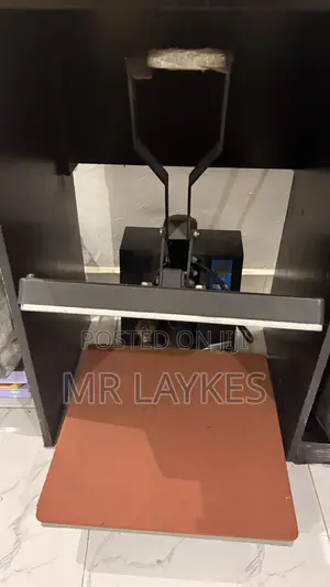 Presser or Seiki Pressing Machine