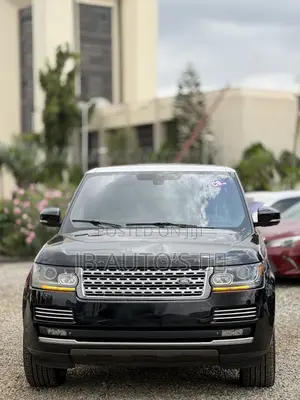 Land Rover Range Rover Vogue 2014 Black